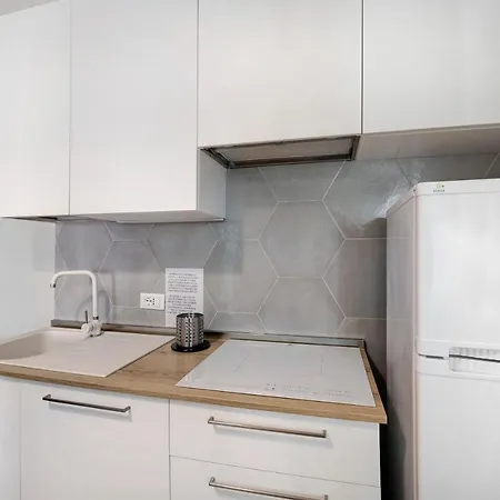 Victoria Mediterraneo Apartman *